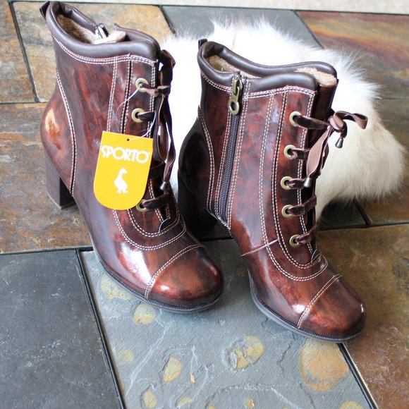 NWT - SPORTO Lace Up Ankle Boot, size 6M - Picture 8 of 9